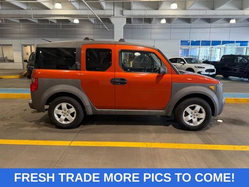 Used 2004 Honda Element EX image 1