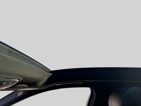 Used 2016 Mercedes-Benz S 550 4MATIC Sedan image 20