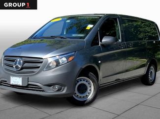 Used 2023 Mercedes-Benz Metris image 1