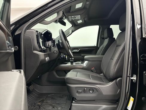 New 2026 GMC Sierra 1500 SLT w/ SLT Premium Plus Package image 18