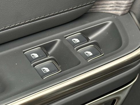 Used 2022 Rivian R1S Launch Edition AWD/4WD image 19