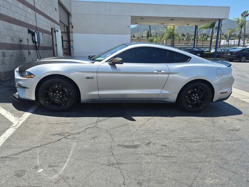 Used 2019 Ford Mustang GT Premium w/ Performance Package - Level 2 RWD image 4