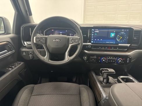 New 2026 Chevrolet Silverado 1500 RST w/ Dark Appearance Package AWD/4WD image 23