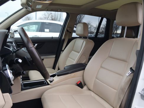 Used 2015 Mercedes-Benz GLK 350 350 image 31