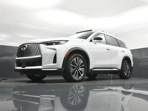 Certified 2026 INFINITI QX60 Luxe w/ Cargo Package FWD image 39