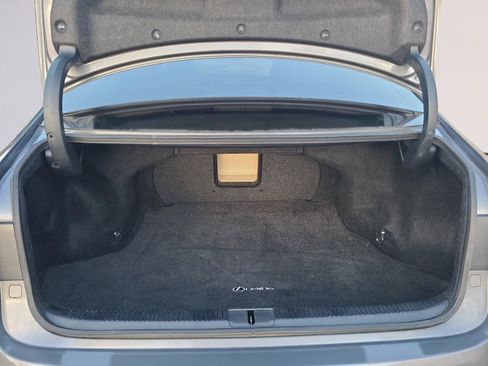Used 2014 Lexus ES 350 w/ Luxury Package FWD image 19