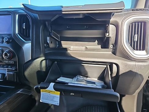 Used 2020 Chevrolet Silverado 1500 LT Trail Boss image 38