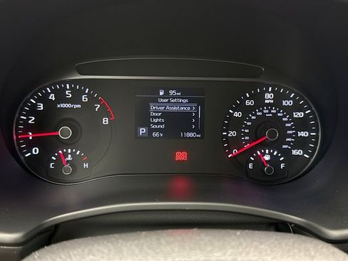 Used 2021 Kia Soul S FWD image 13