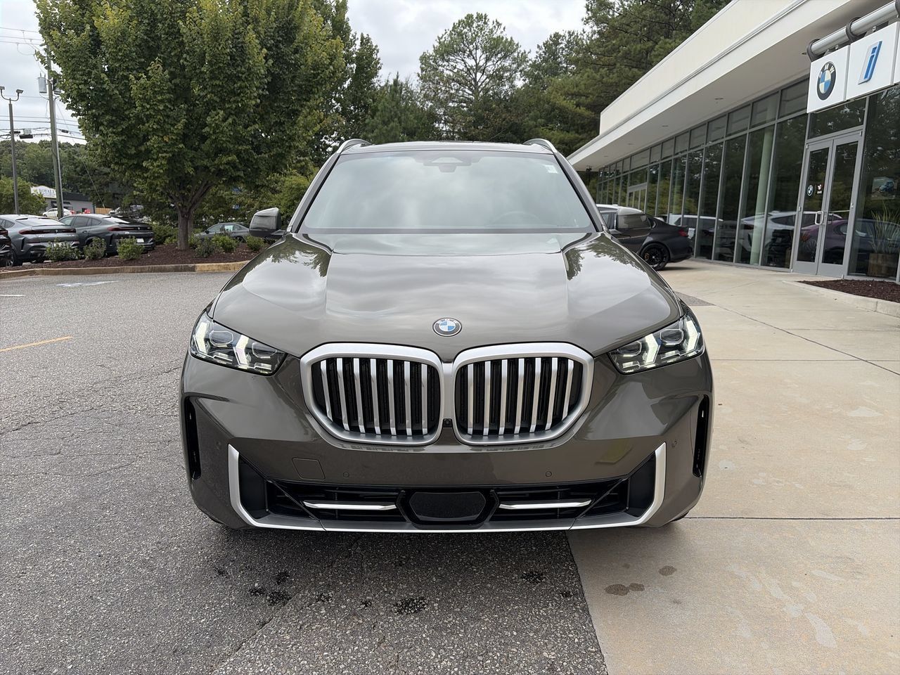 Used 2026 BMW X5 xDrive40i AWD/4WD image 3