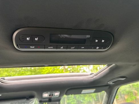 Used 2026 Hyundai Palisade Calligraphy AWD/4WD image 24