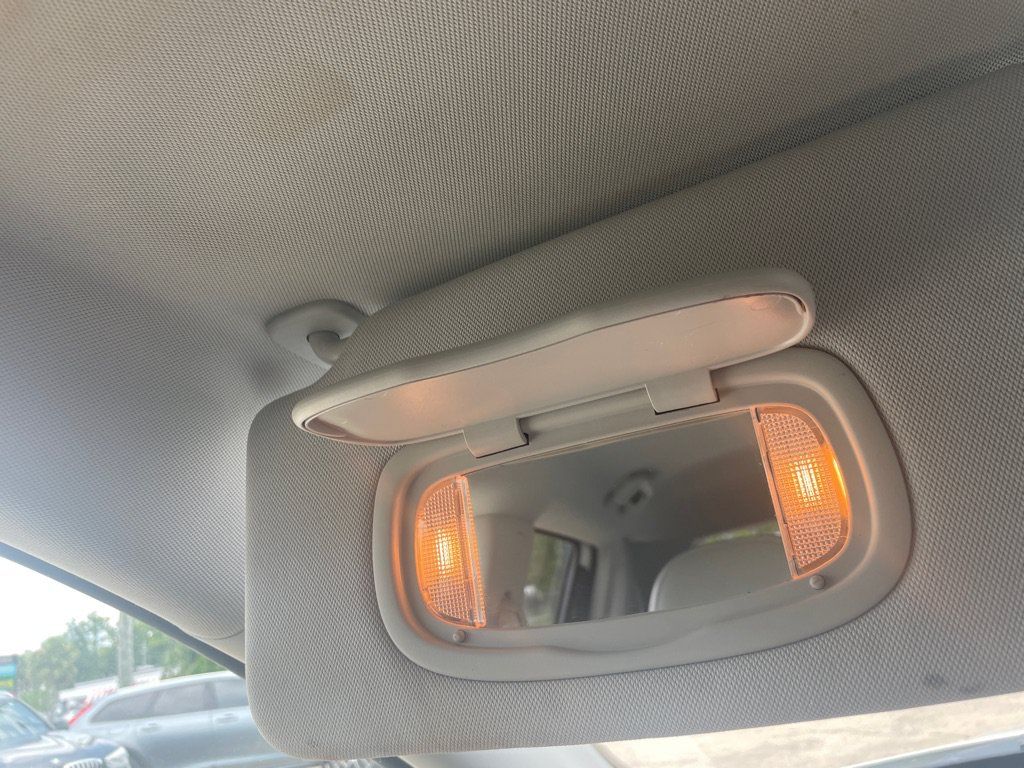 Used 2020 Jeep Compass Limited FWD image 28