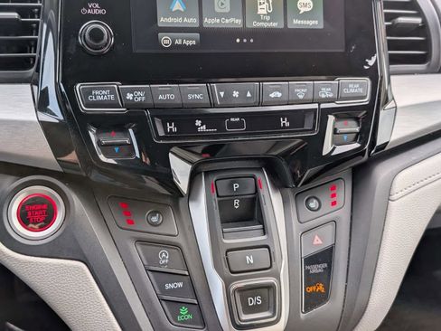 Certified 2024 Honda Odyssey EX-L image 25