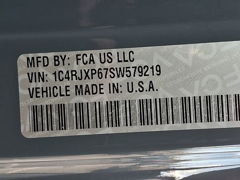 Used 2025 Jeep Wrangler Sahara 4xe w/ Safety Group image 31