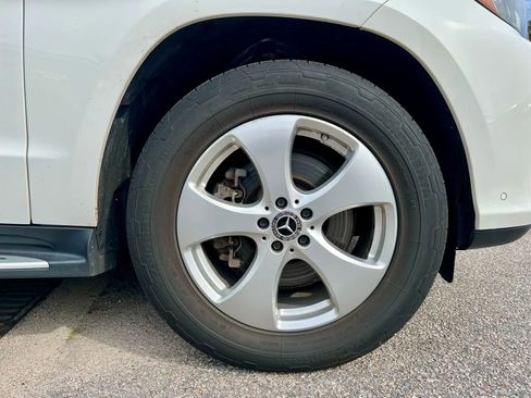 Used 2017 Mercedes-Benz GLS 450 4MATIC image 17