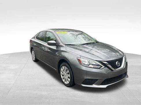 Used 2019 Nissan Sentra S FWD image 8