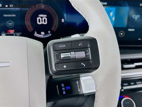 New 2026 Hyundai Santa Fe SE FWD image 30