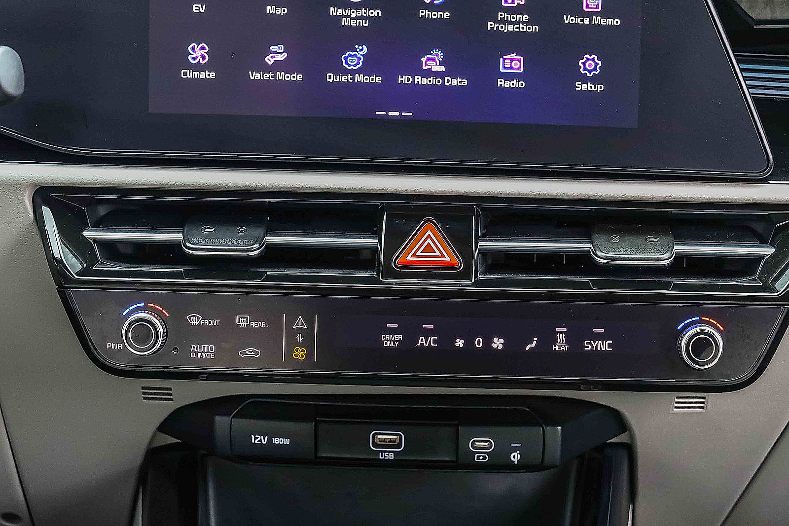 Certified 2025 Kia Niro Wave w/ Wave Preserve Package FWD image 12