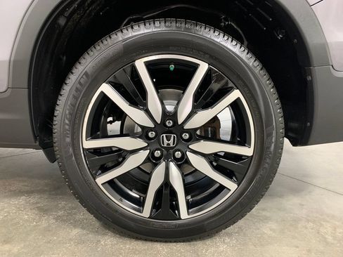 Used 2022 Honda Pilot Touring image 24