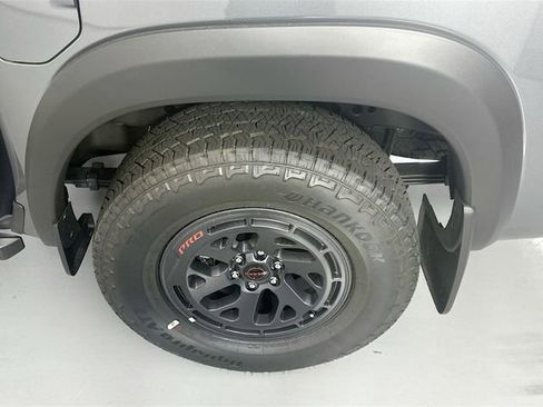New 2025 Nissan Frontier PRO-4X w/ Pro Convenience Package image 30