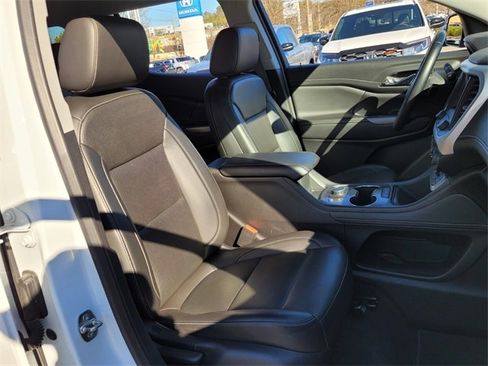 Used 2023 GMC Acadia SLT image 19