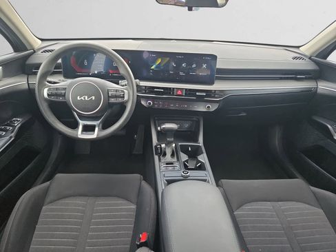 Used 2025 Kia K5 LXS FWD image 10