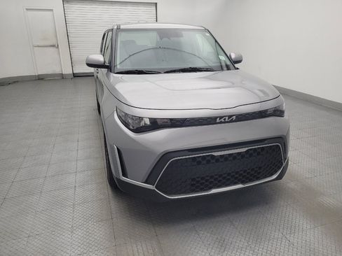 Used 2023 Kia Soul LX w/ Option Group 015 FWD image 14