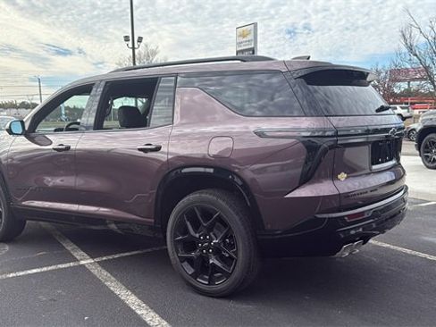 New 2026 Chevrolet Traverse RS w/ LPO, Floor Liner Package image 5