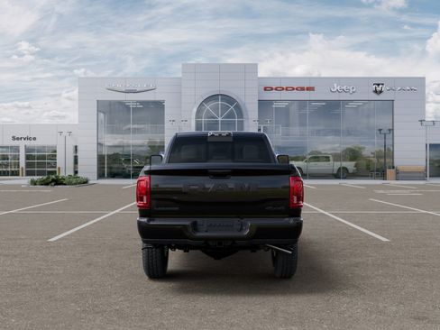 New 2026 RAM 2500 Laramie AWD/4WD image 33