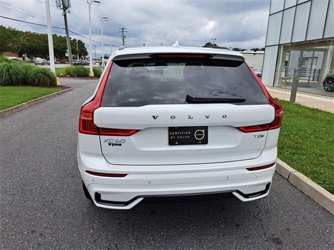 Used 2025 Volvo XC60 T8 Ultra image 6