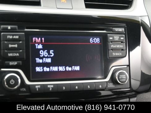 Used 2018 Nissan Sentra SV FWD image 9