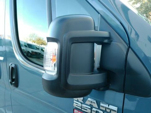 Used 2019 RAM ProMaster 2500 image 23