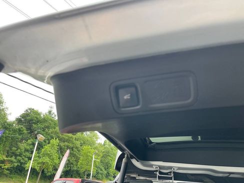 Used 2018 Ford Expedition Max Limited w/ Equipment Group 302A AWD/4WD image 30