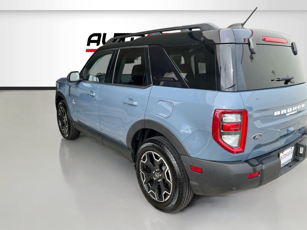 Used 2025 Ford Bronco Sport Outer Banks AWD/4WD image 5