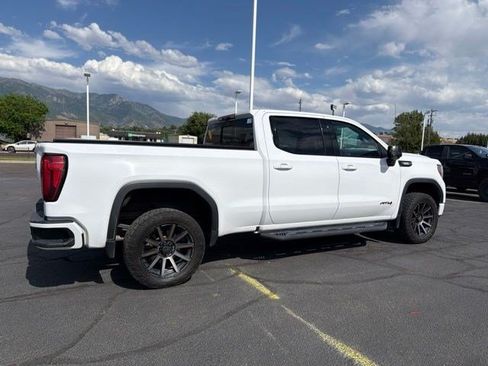 Used 2021 GMC Sierra 1500 AT4 w/ AT4 Premium Package AWD/4WD image 4