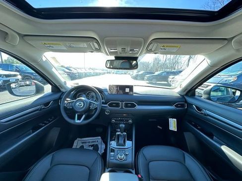New 2025 MAZDA CX-5 AWD 2.5 S w/ Preferred Package image 2