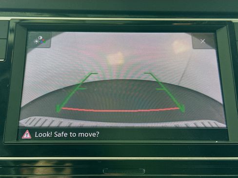 Used 2019 Volkswagen Jetta S w/ Driver Assistance Package image 22