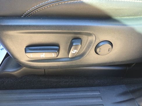 Used 2022 Toyota 4Runner SR5 Premium image 22