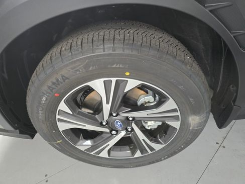 New 2026 Subaru Crosstrek 2.5i Premium image 9