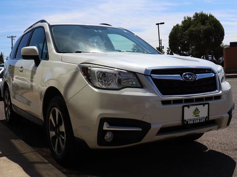 Used 2018 Subaru Forester 2.5i Limited w/ Popular Package #2 AWD/4WD image 18