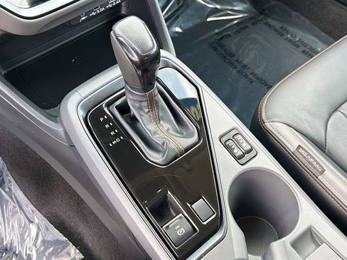 Used 2025 Subaru Crosstrek 2.5i Limited w/ Popular Package #3A image 27