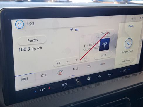 New 2025 Ford Maverick XLT w/ Black Appearance Package image 21