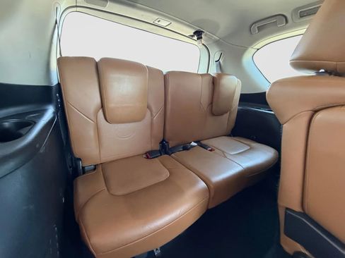 Used 2016 INFINITI QX80 4WD w/ All Season Package image 20
