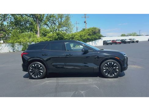 Certified 2024 Chevrolet Blazer EV RS AWD/4WD image 9