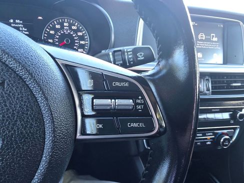 Used 2019 Kia Optima S w/ S Panoramic Sunroof Package FWD image 18