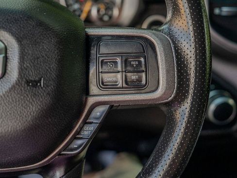 Used 2022 RAM 2500 Tradesman RWD image 29
