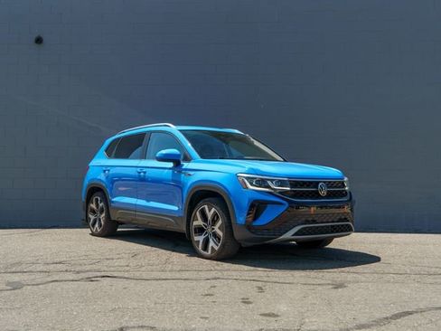 Used 2022 Volkswagen Taos SEL AWD/4WD image 9