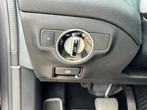 Used 2018 Mercedes-Benz CLA 250 image 27