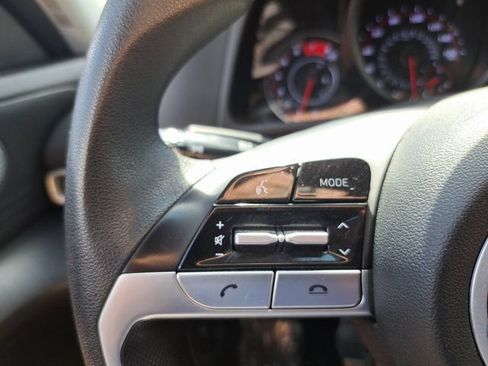 Used 2023 Hyundai Elantra SEL FWD image 24