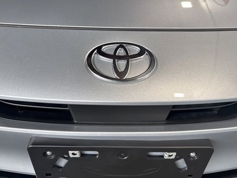 Used 2025 Toyota Prius XSE image 14