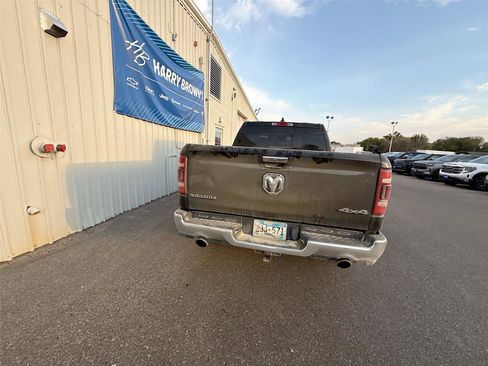 Used 2019 RAM 1500 Laramie image 9